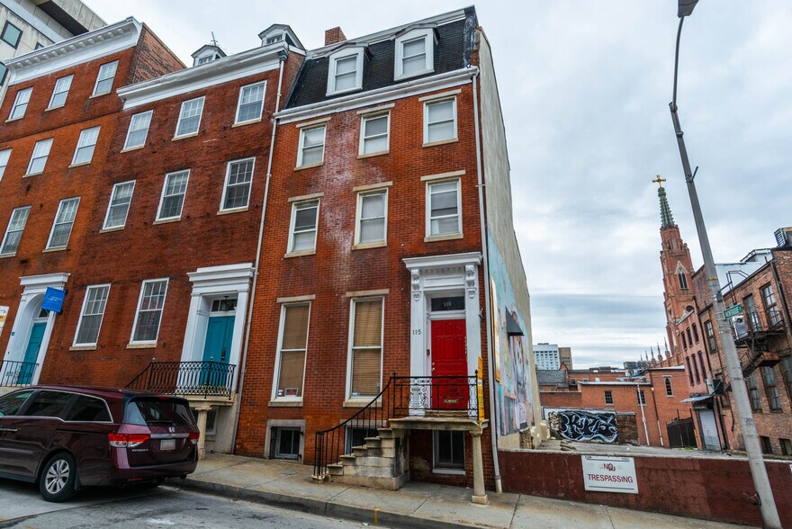 More Photos Of 115 W Mulberry St, Baltimore Office Residential For Sale