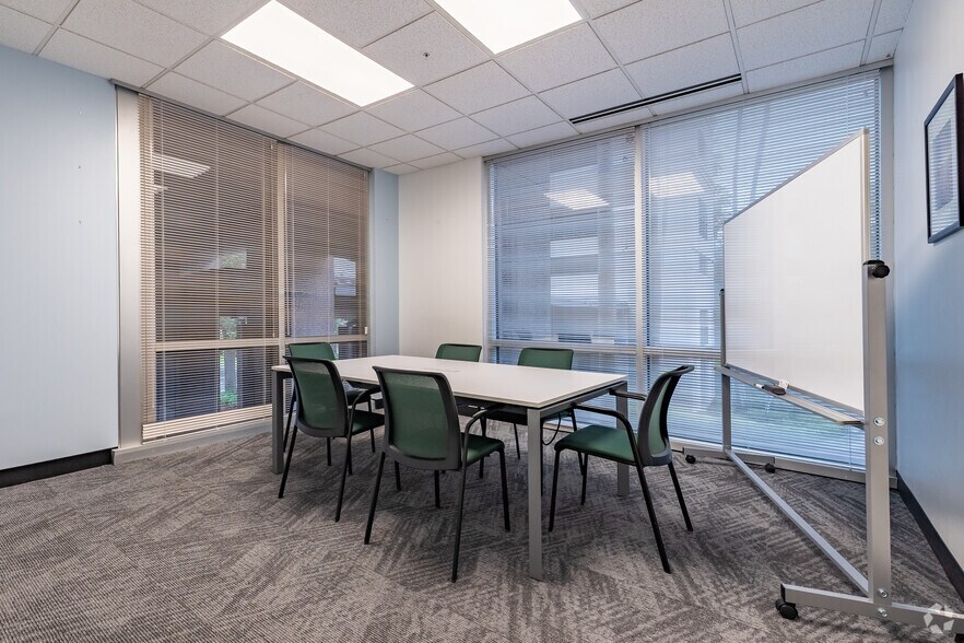 More Photos Of 2202 N Westshore Blvd, Tampa Coworking Space