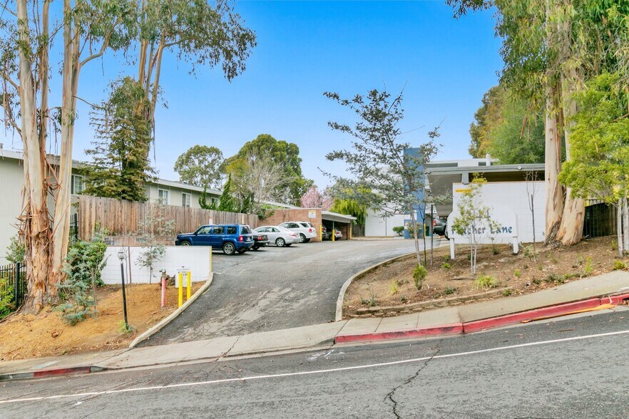 More Photos Of 944 Fletcher Ln, Hayward Apartments For Sale