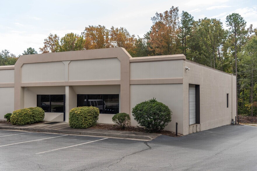 More Photos Of 4819-4829 Riverside Dr, Danville Office For Lease