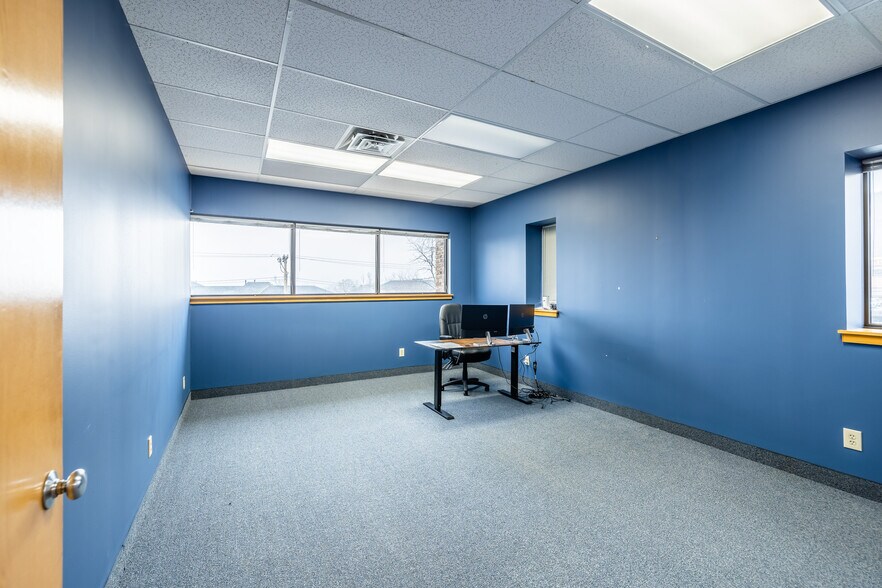 More Photos Of 1170 Pittsford-Victor Rd, Pittsford Office For Sale