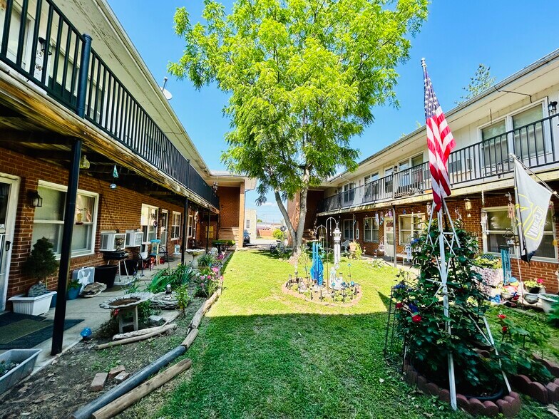 More Photos Of 207 S 5th St, Louisiana Multifamily For Sale