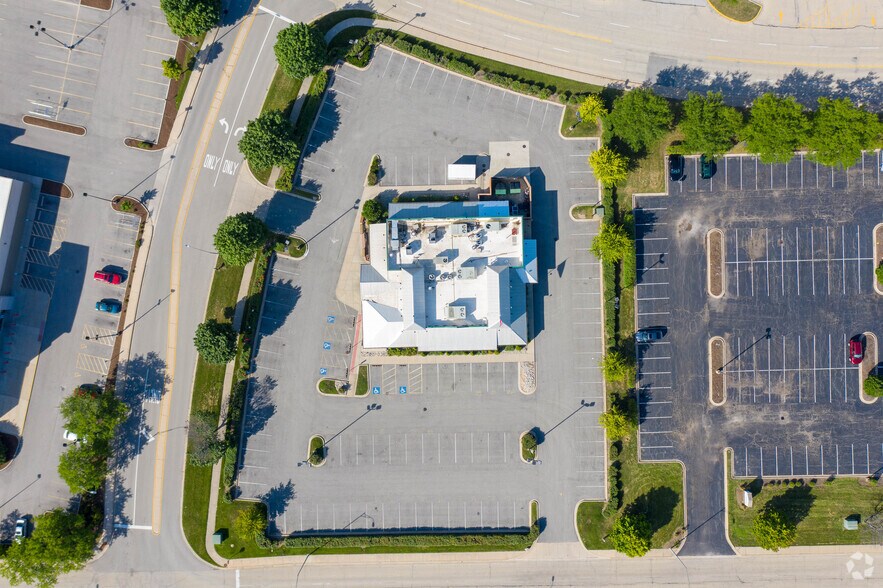 More Photos Of 3151 Tonti Dr, Joliet Restaurant For Sale