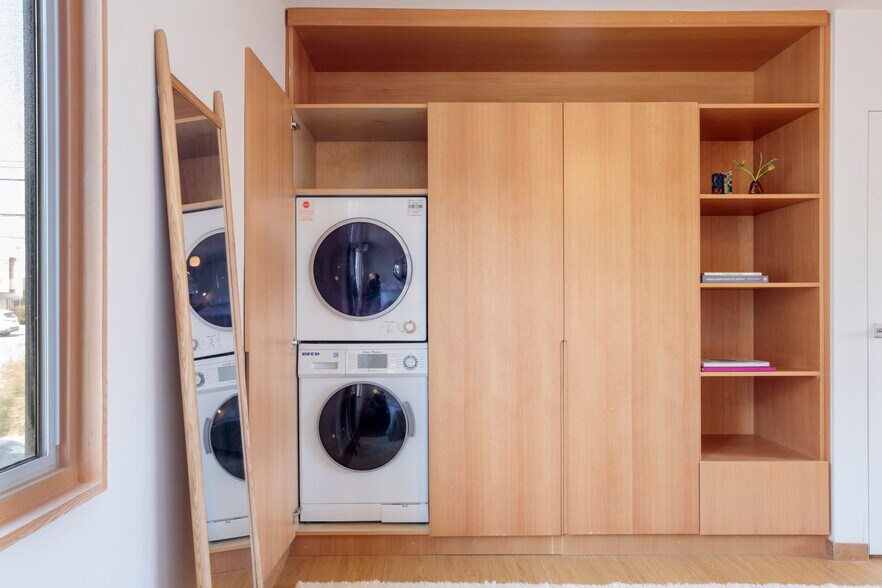 More Photos Of 4603 La Mirada Ave, Los Angeles Apartments For Sale