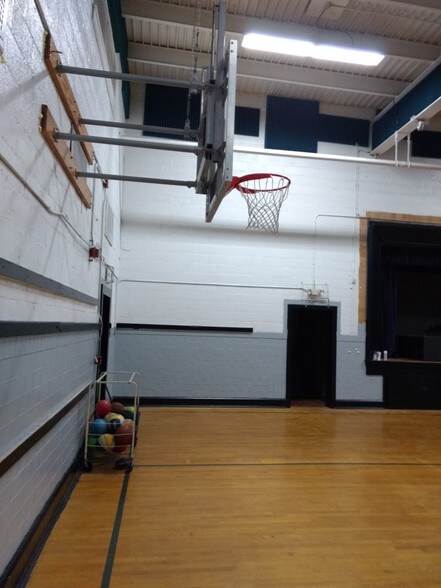 More Photos Of 130 Jackson St, Cement City Schools For Sale