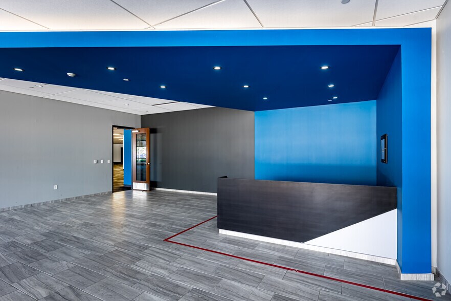 More Photos Of 6800 W 115th St, Overland Park Coworking Space