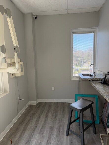 More Photos Of 176 US Highway 9, Englishtown Office For Lease