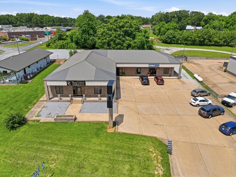 More Photos Of 1213 Highway 63, Houston General Retail For Sale