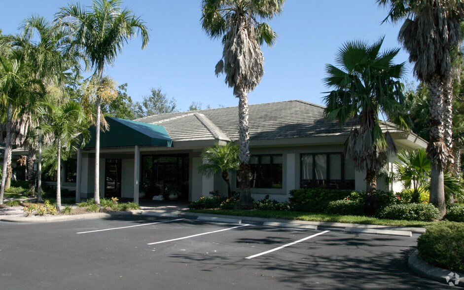 More Photos Of 3511 Bonita Bay Blvd, Bonita Springs Office For Lease