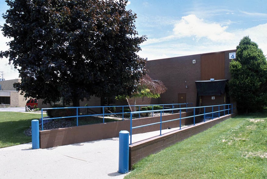 More Photos Of 35585 Industrial Rd, Livonia Warehouse For Sale