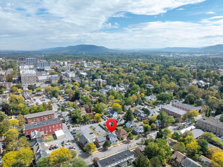 More Photos Of 129 S Sparks St, State College Medical For Lease