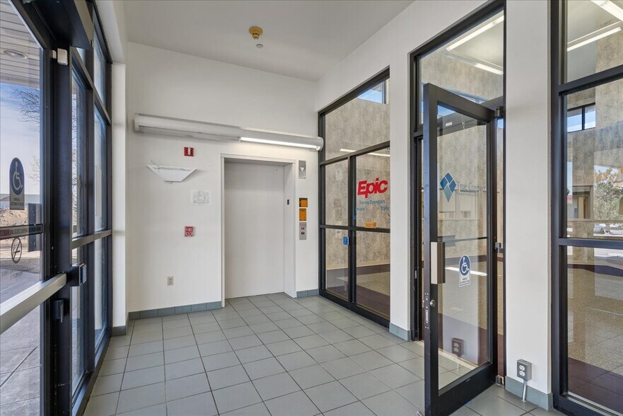 More Photos Of 3235 Sparks Rd, Cheyenne Medical For Lease