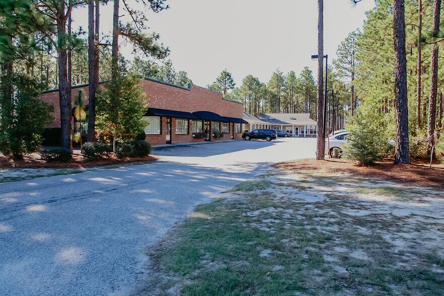 More Photos Of 3060 Highway 5, Aberdeen Flex For Lease