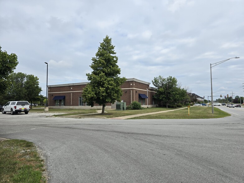 More Photos Of 9401 W 171st St, Tinley Park Carwash For Sale