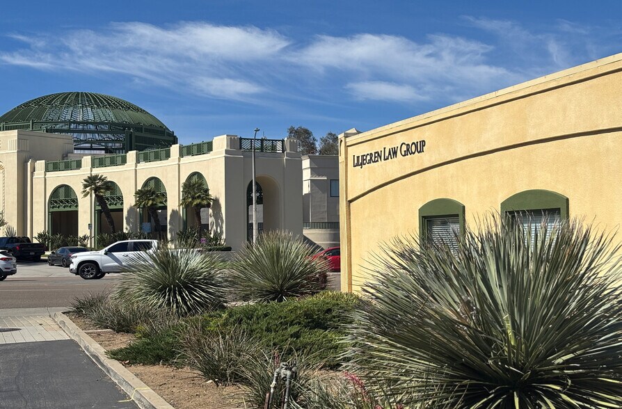 More Photos Of 228 N Broadway, Escondido Office For Sale