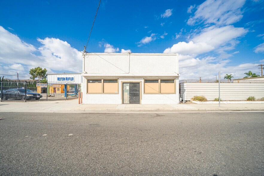 More Photos Of 14415 S Western Ave, Gardena Storefront Retail Residential For Sale