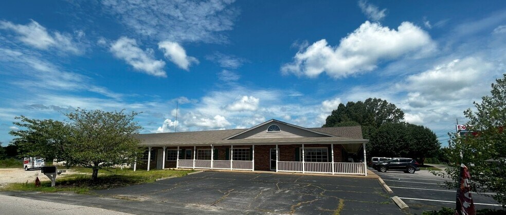 Primary Photo Of 106 Jeanette Dr, Danville Office For Lease