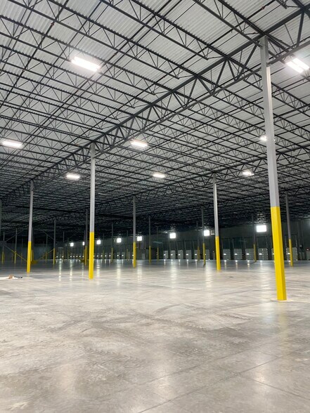 More Photos Of 2266 Volvo Car Dr, Ridgeville Distribution For Lease