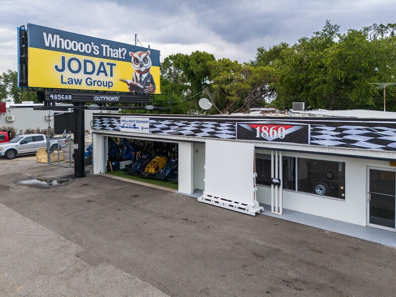 More Photos Of 1860 N Washington Blvd, Sarasota Auto Dealership For Sale