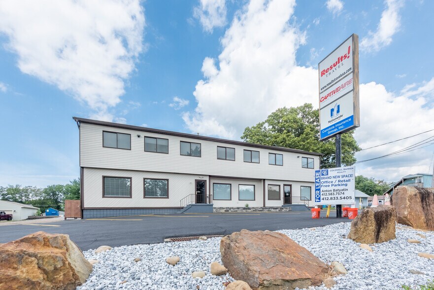 More Photos Of 238 Moon Clinton Rd, Coraopolis General Retail For Lease