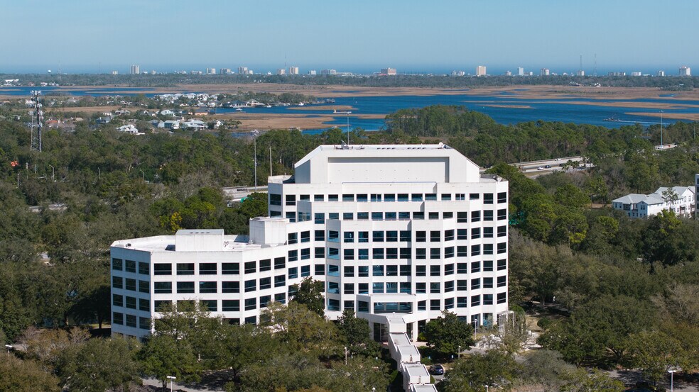 More Photos Of 1776 American Heritage Life Dr, Jacksonville Office For Lease