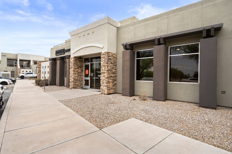 More Photos Of 1345 E Chandler Blvd, Phoenix Office For Lease