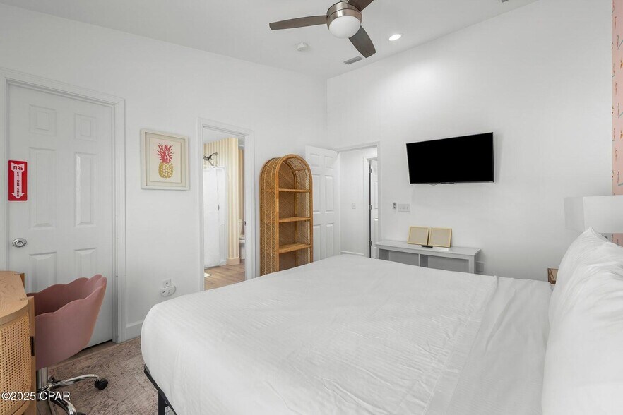 More Photos Of 10609 Parkhill Cir, Panama City Beach Apartments For Sale