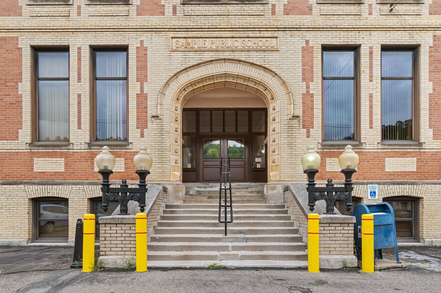 More Photos Of 820 Evergreen Ave, Pittsburgh Office For Lease