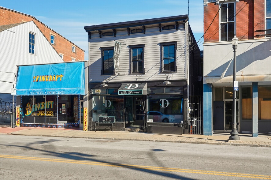More Photos Of 4034 Hamilton Ave, Cincinnati Storefront Retail Office For Sale