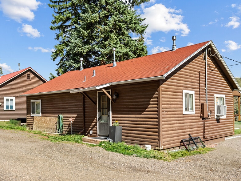 More Photos Of 1110 W US Highway 34, Loveland Manufactured Housing Mobile Home Park For Sale