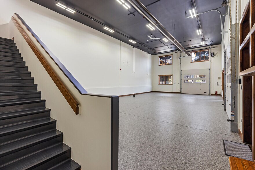 More Photos Of 211 Main St, Frisco General Retail For Sale