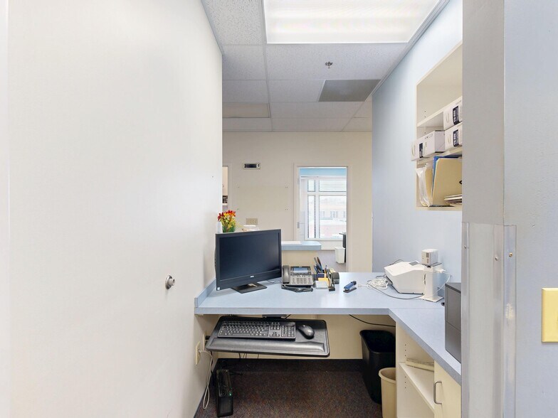 More Photos Of 128 W 12th St, Erie Office For Sale