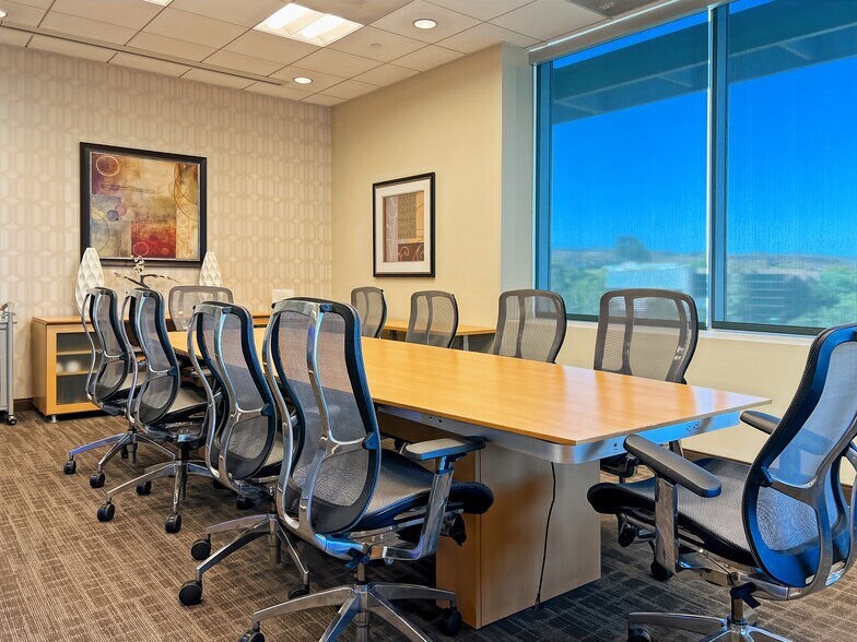 More Photos Of 25350 Magic Mountain Pky, Valencia Coworking Space