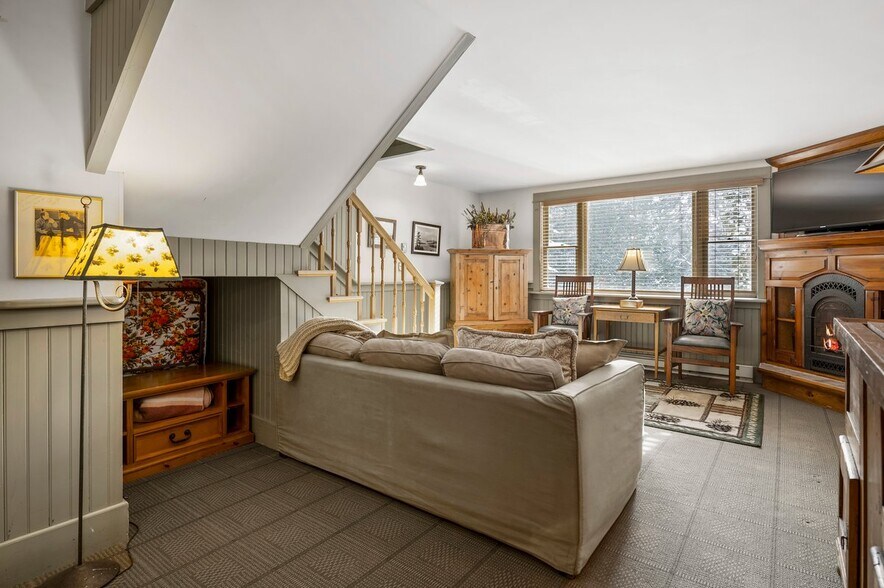 More Photos Of 39 Interlaken Ave, Lake Placid Hotel For Sale