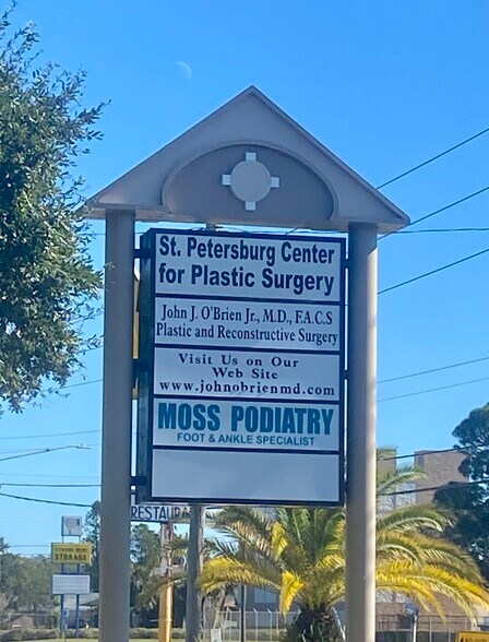 More Photos Of 7855 38th Ave N, Saint Petersburg Medical For Lease