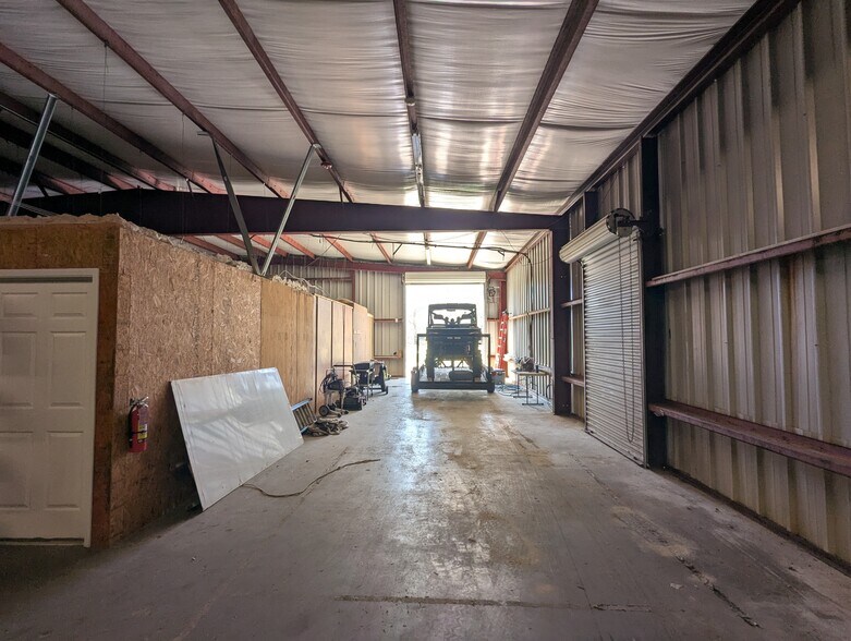 More Photos Of 635 Langham Rd, Beaumont Warehouse For Sale