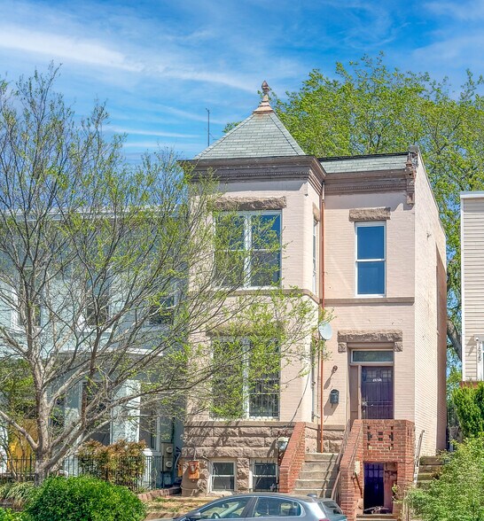 More Photos Of 1527 6th St NW, Washington Multifamily For Sale