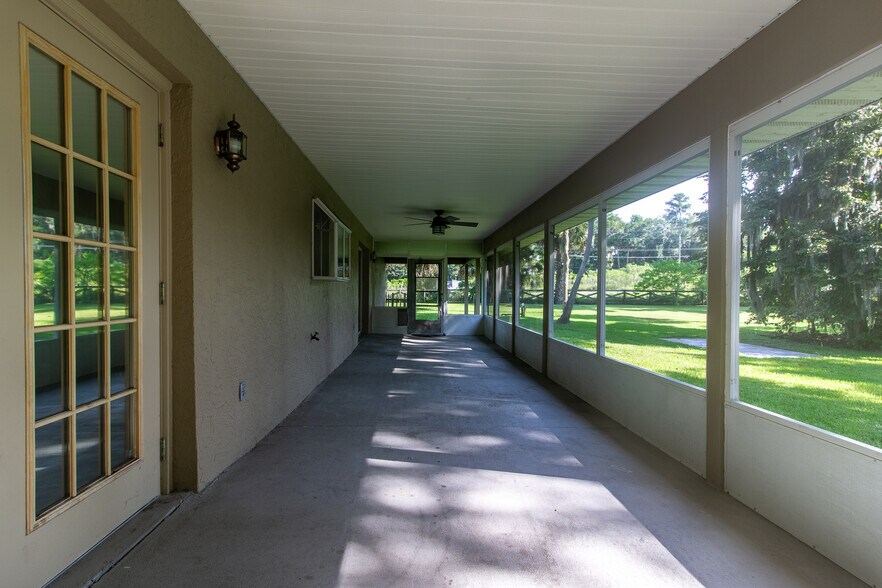 More Photos Of 3255 SE 3rd Ave, Ocala Office Residential For Sale