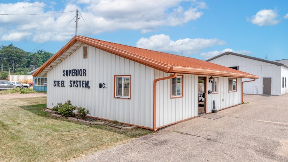 Primary Photo Of 1333 Jackson St, Iron Mountain Industrial For Sale