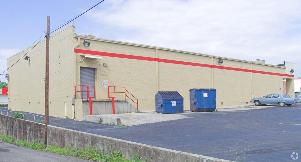 More Photos Of 2604 E Magnolia Ave, Knoxville Freestanding For Sale