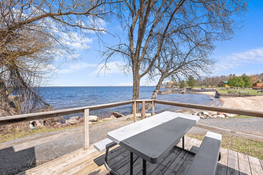 More Photos Of 9978 Gappa Rd, Kabetogama Hotel For Sale