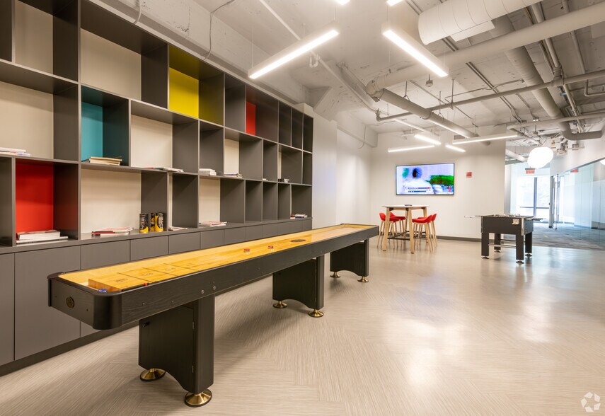 More Photos Of 300 Brickstone Sq, Andover Coworking Space