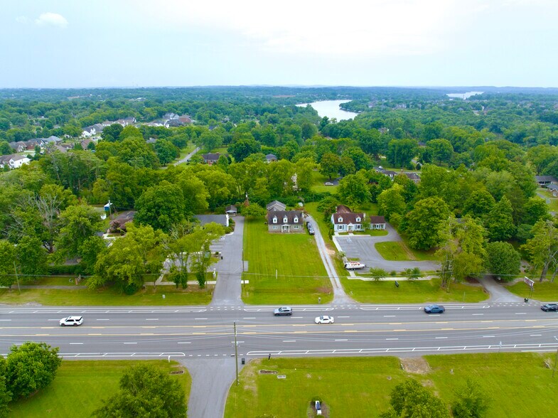 More Photos Of 1189 Nashville Pike, Gallatin Office For Sale
