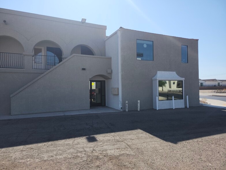 More Photos Of 2035 Swanson Ave, Lake Havasu City Office For Lease