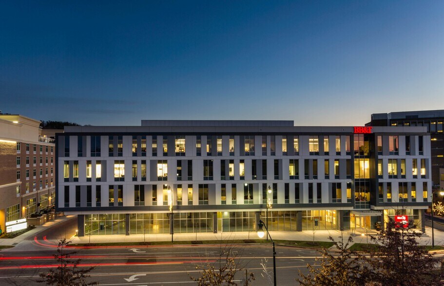 More Photos Of 301 College St, Asheville Office For Lease