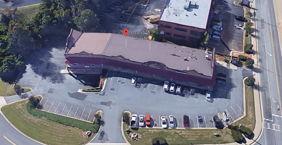 More Photos Of 230 Elm St, Cumming Unknown For Lease