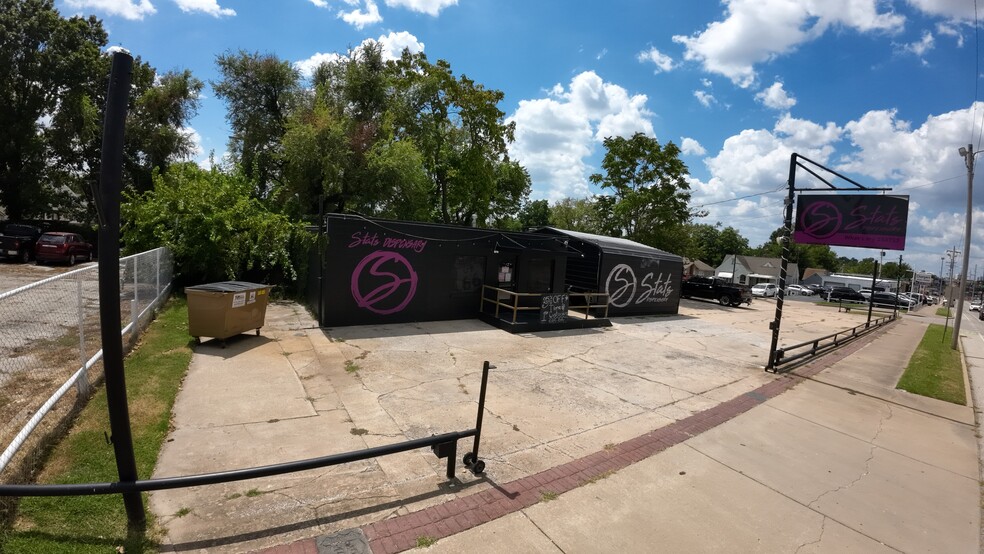 More Photos Of 4210 E 11th St, Tulsa Freestanding For Sale