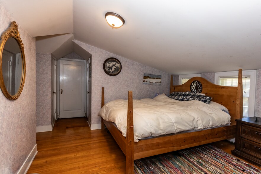 More Photos Of 4 Whitman Rd, Stephentown Sports And Entertainment For Sale