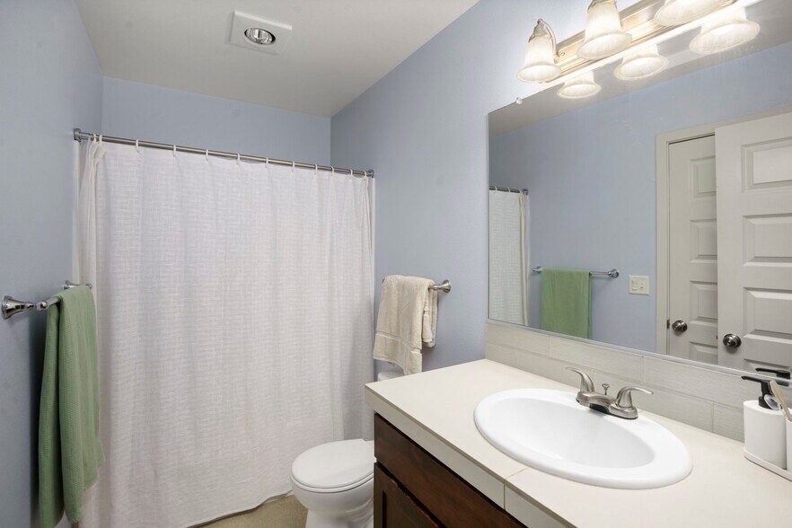 More Photos Of 3324 SE 11th Ave, Portland Apartments For Sale