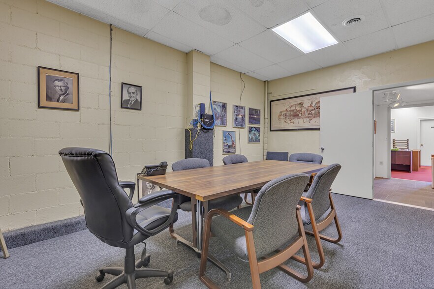 More Photos Of 701-703 Midland Ave, Midland Office Residential For Sale